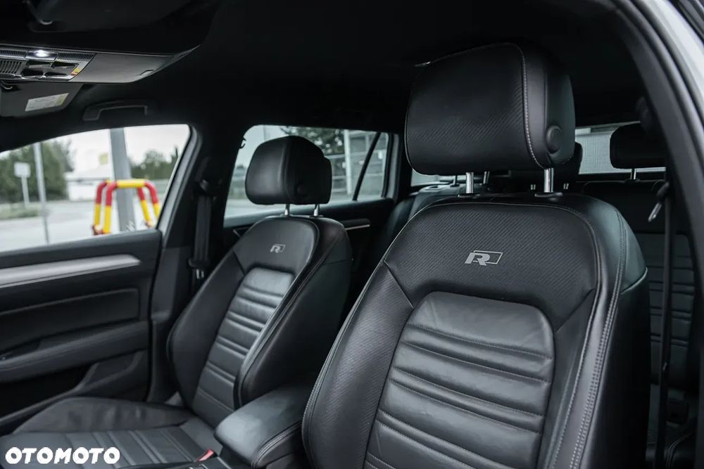 Volkswagen Passat - 18