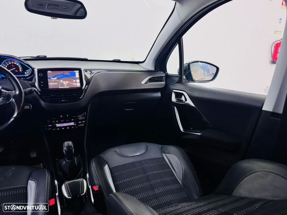 Peugeot 2008 1.6 e-HDi Allure - 28