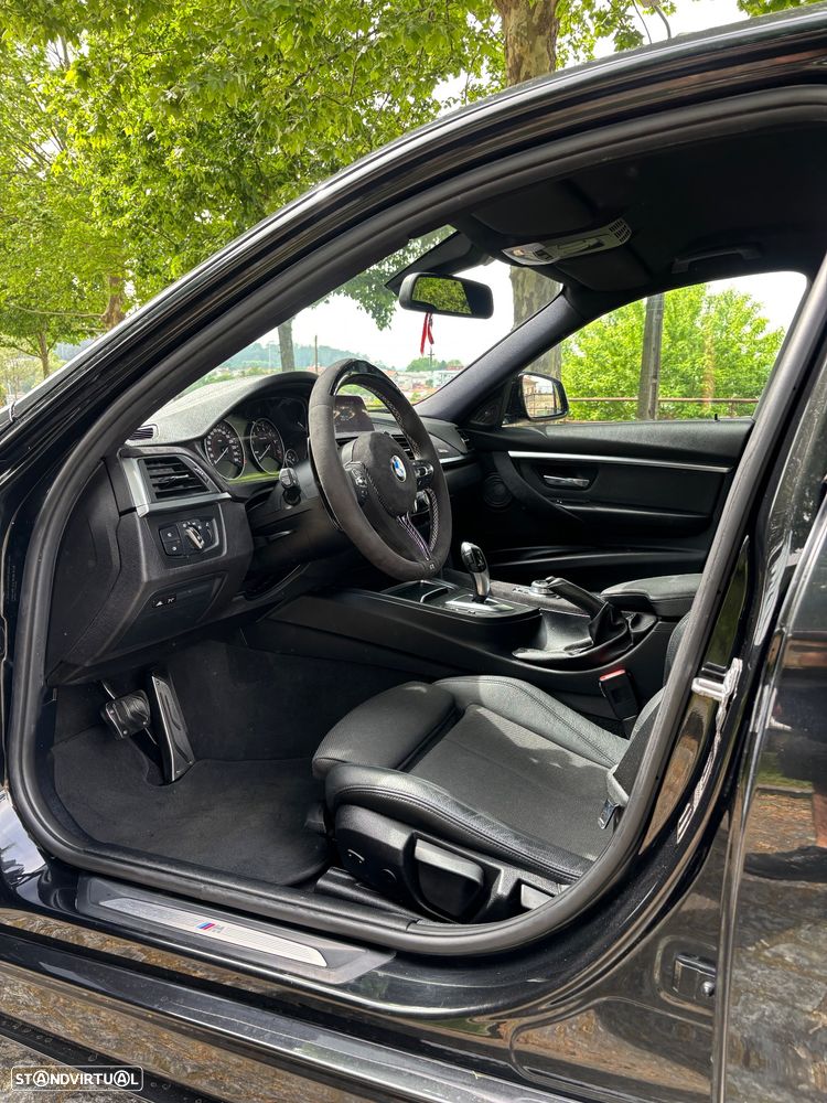 BMW 330 i Pack M Auto - 9