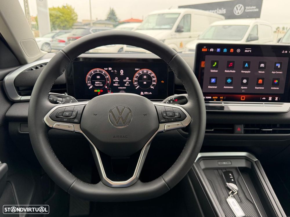 VW T-Roc 1.5 eTSI Life DSG - 10