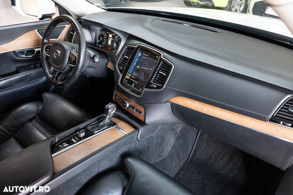 Volvo XC 90 D5 AWD Geartronic Inscription - 29