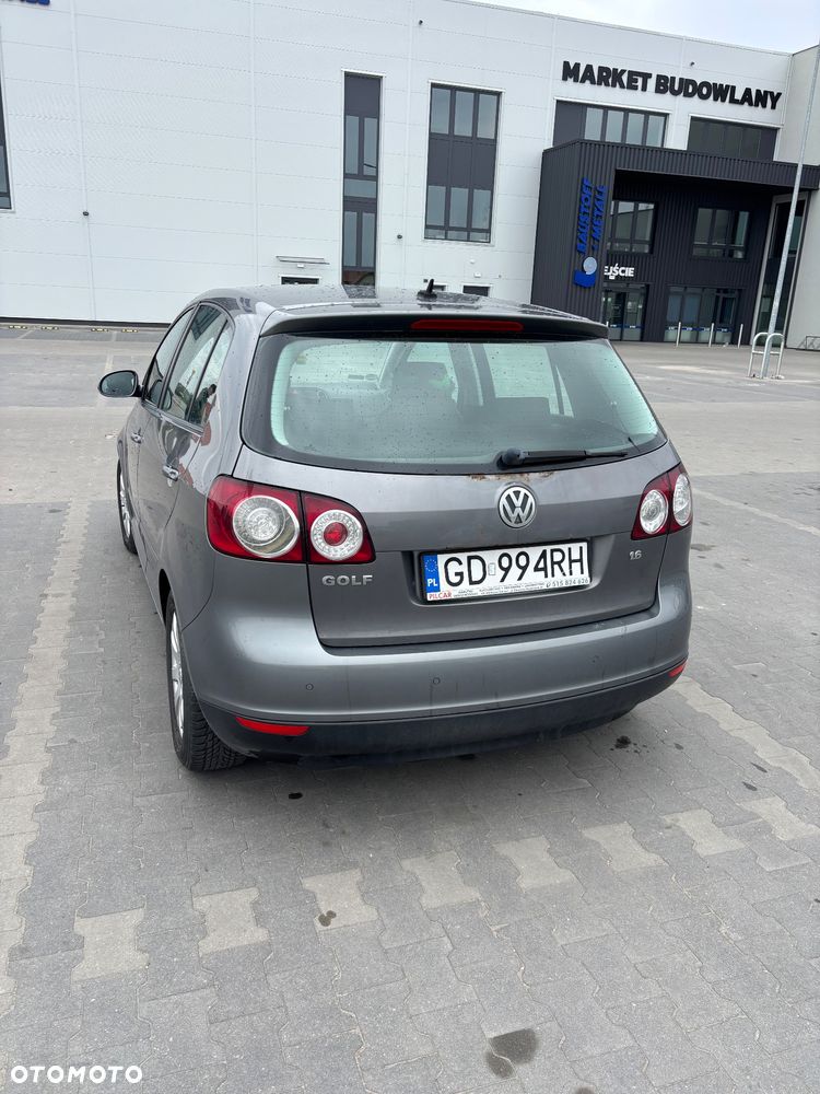 Volkswagen Golf Plus 1.6 FSI Comfortline Tiptr - 4