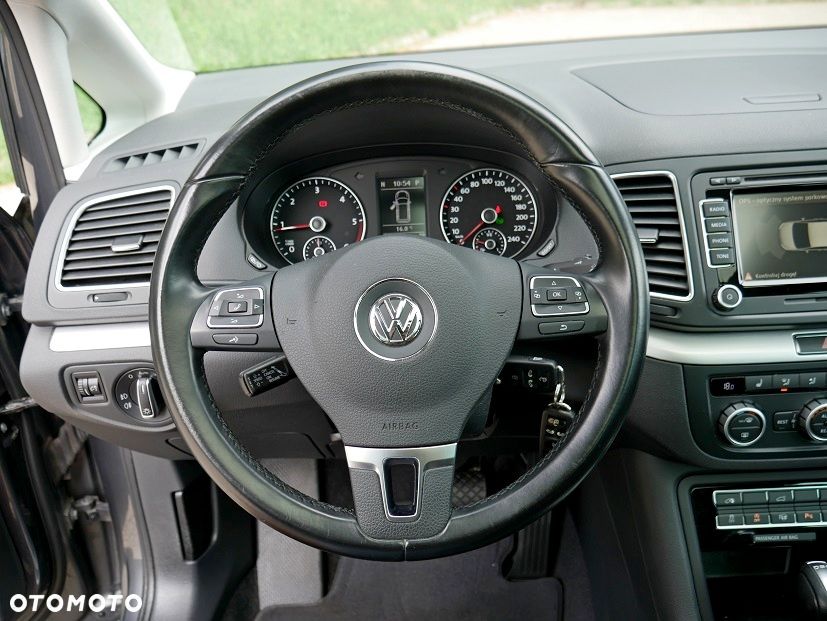 Volkswagen Sharan 2.0 TDI DSG Highline - 22