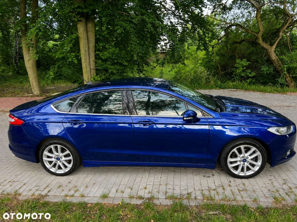 Ford Fusion - 36
