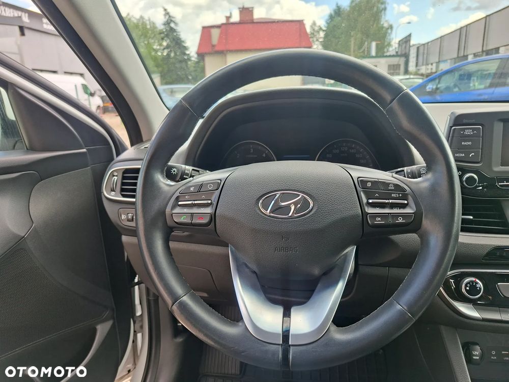 Hyundai i30 - 18