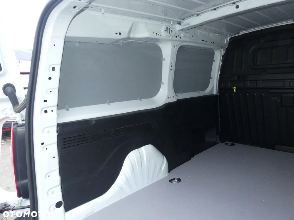 Toyota ProAce City - 20