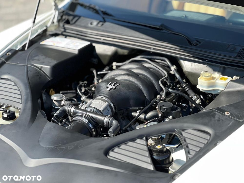 Maserati Quattroporte Standard - 23