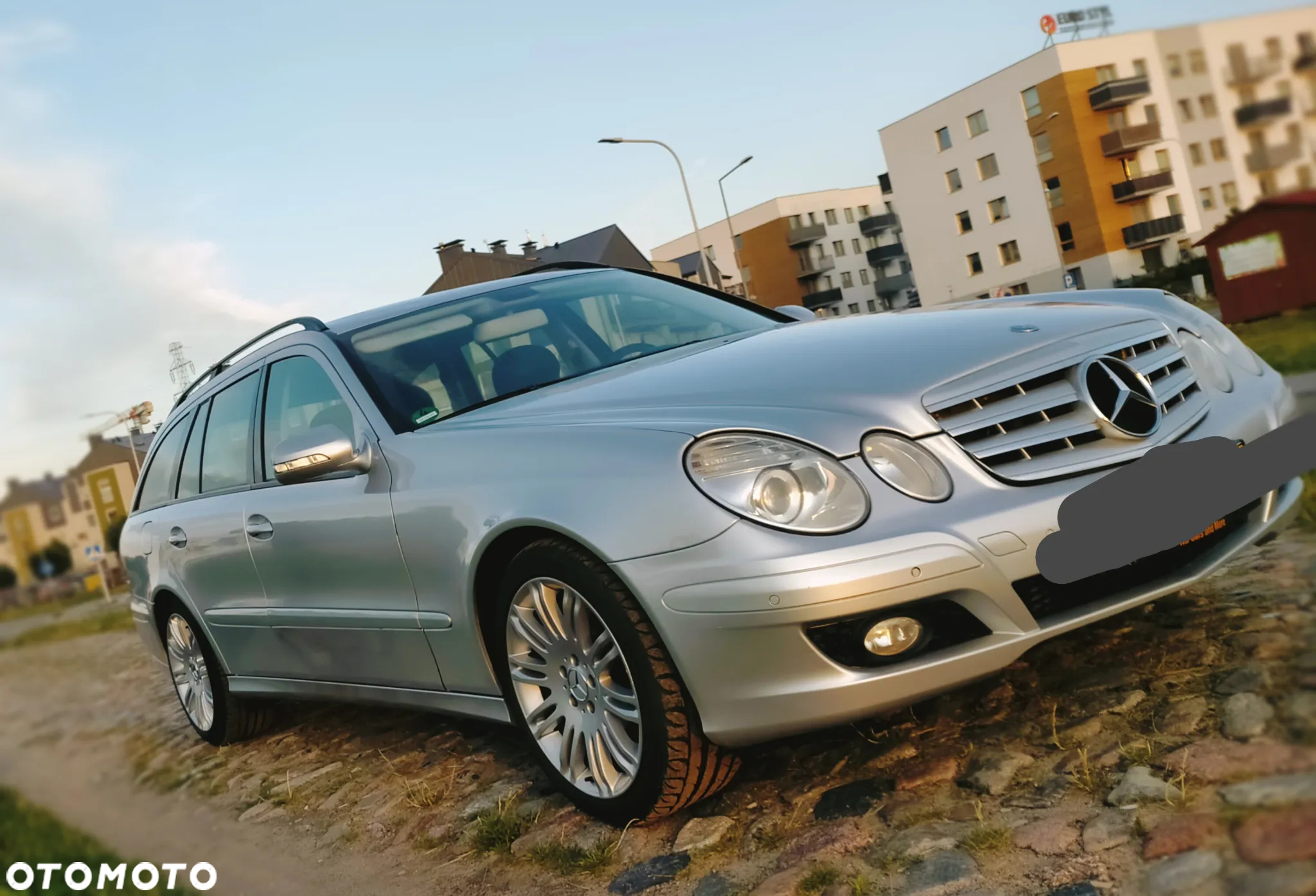 Mercedes-Benz Klasa E 220 T CDI Elegance DPF - 7