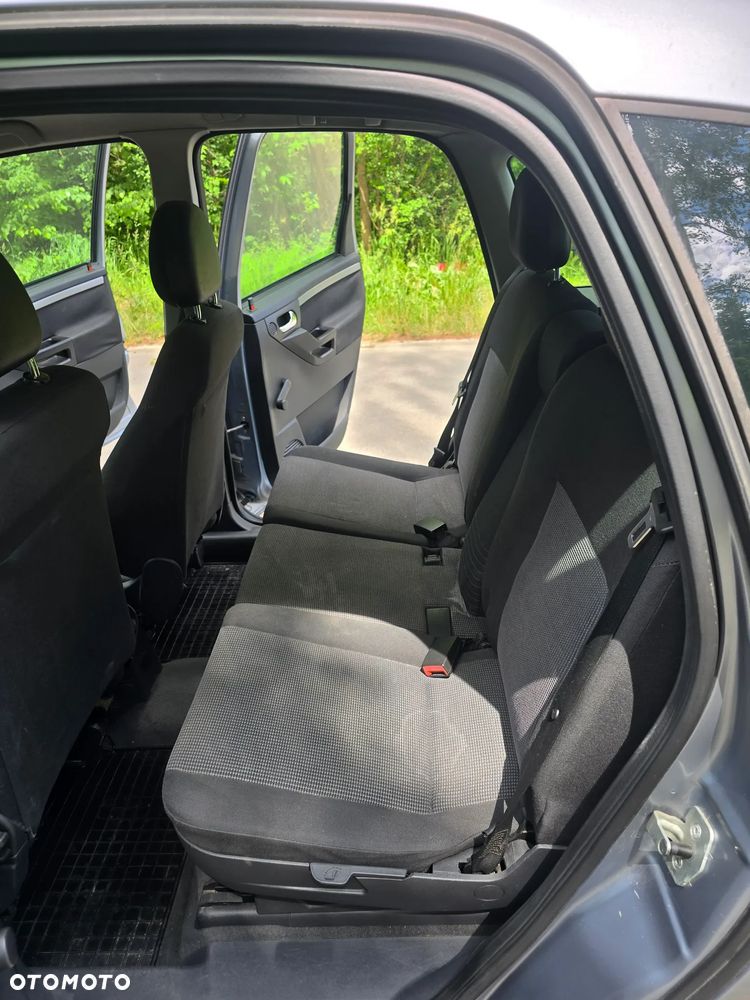Opel Meriva 1.6 16V Cosmo - 24