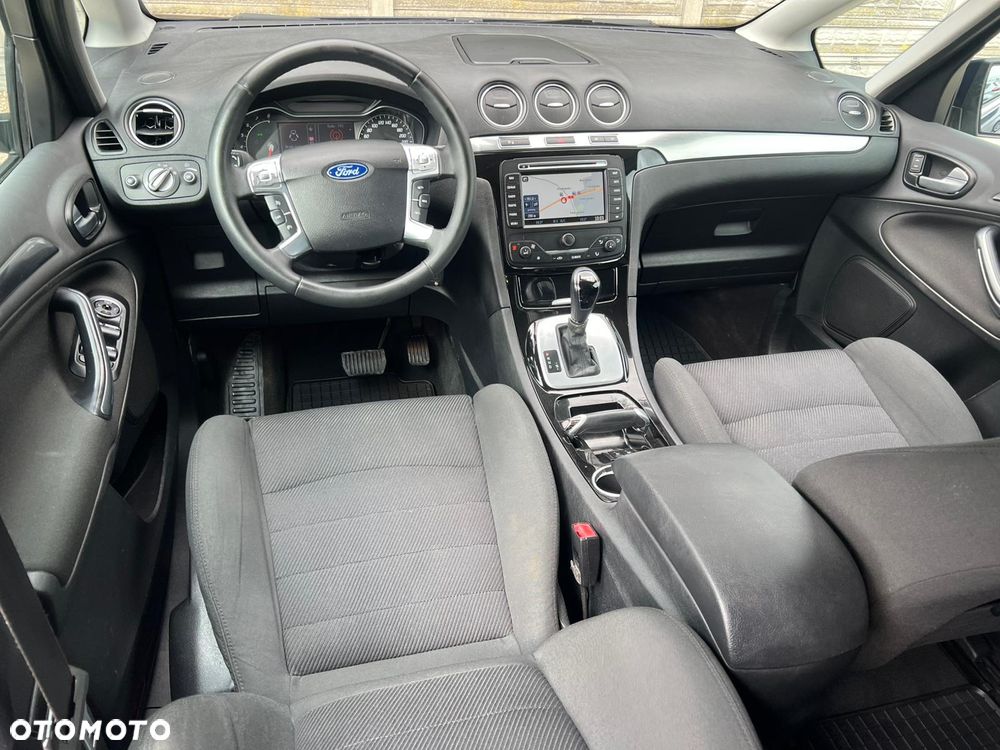Ford S-Max - 29