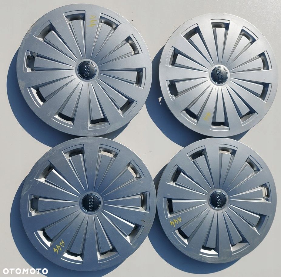 KOŁPAKI AUDI 16 ORYGINALNE SREBRNE - 1