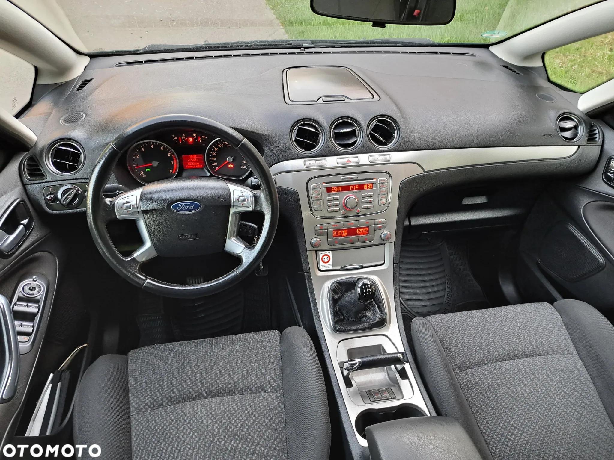 Ford S-Max 2.0 Trend - 11