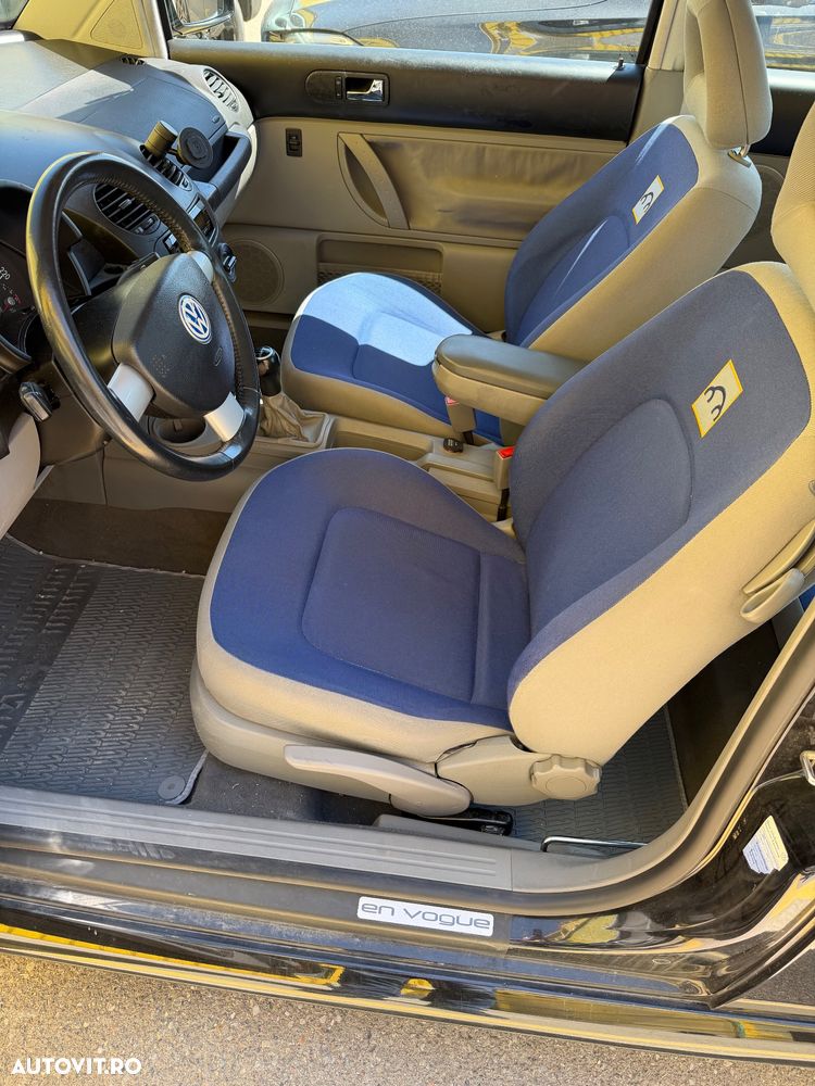 Volkswagen New Beetle - 6