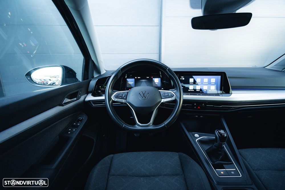 VW Golf 1.0 TSI Sportline - 38