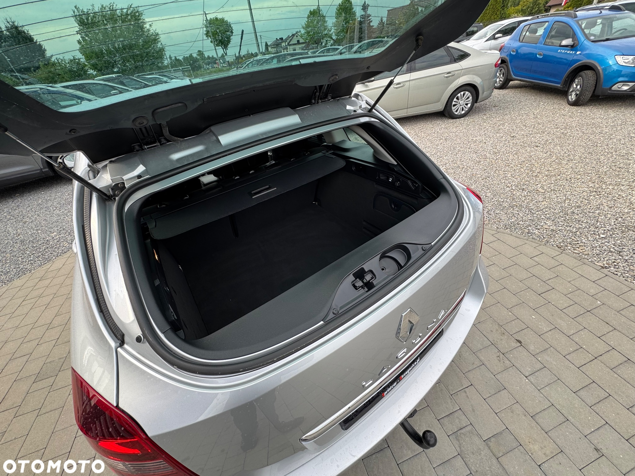 Renault Laguna Grandtour dCi 110 FAP Bose Edition - 24