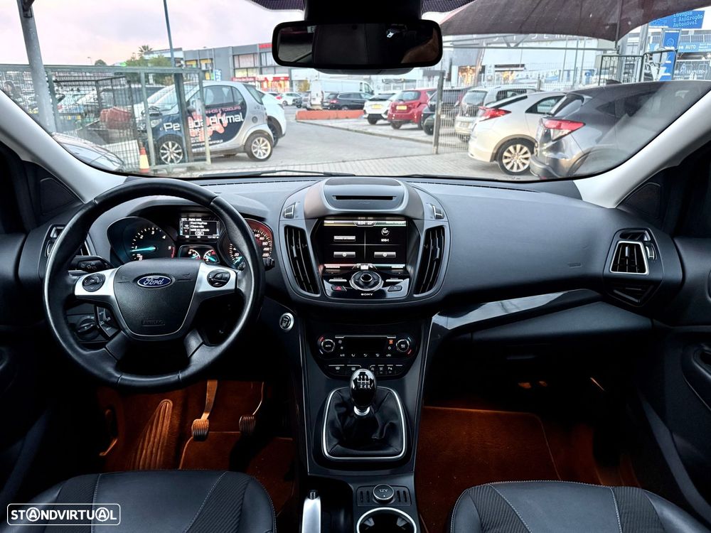 Ford Kuga 2.0 TDCi Titanium - 17