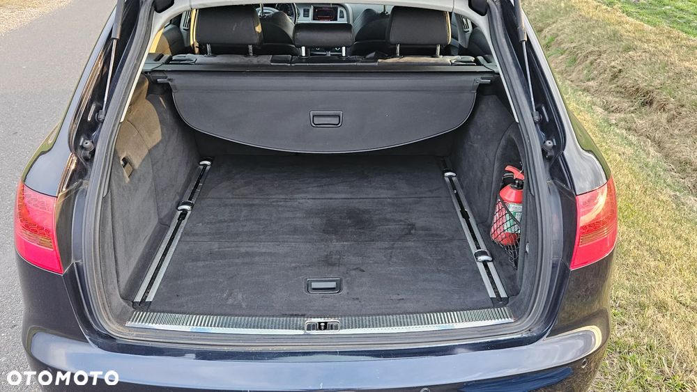 Audi A6 Avant 2.7 TDI DPF - 11