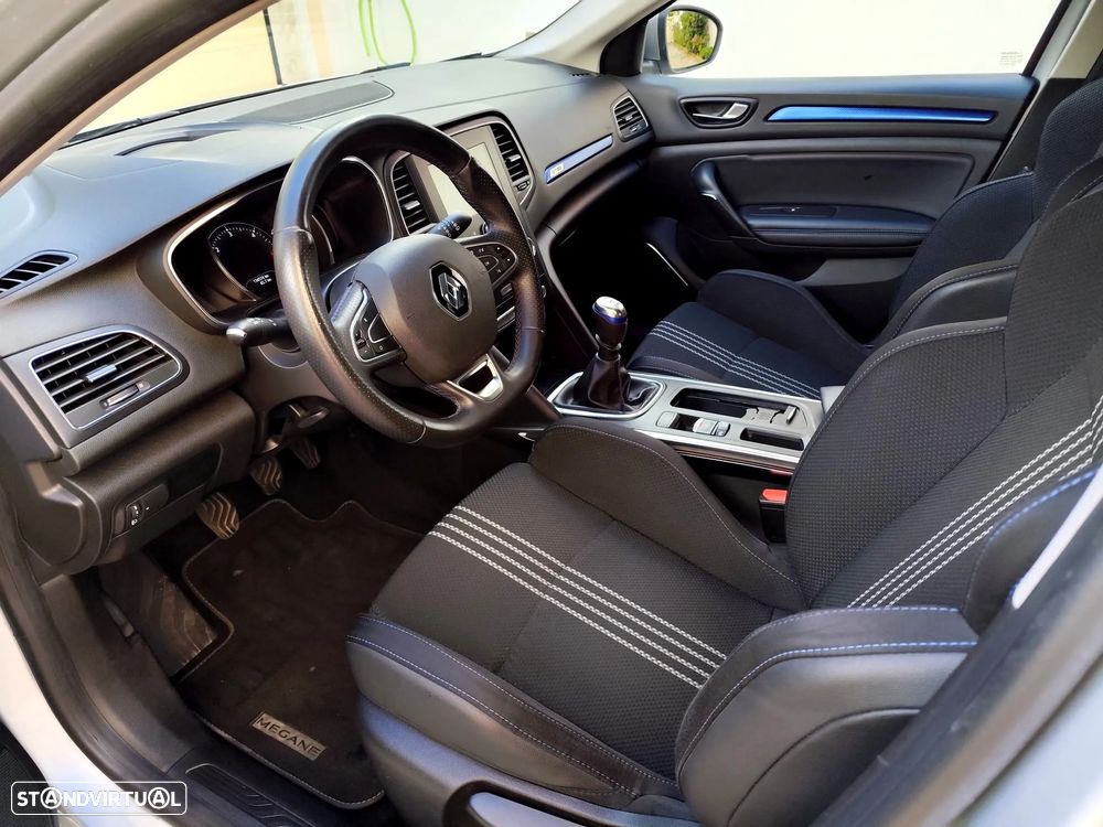 Renault Mégane Sport Tourer 1.5 Blue dCi GT Line - 6