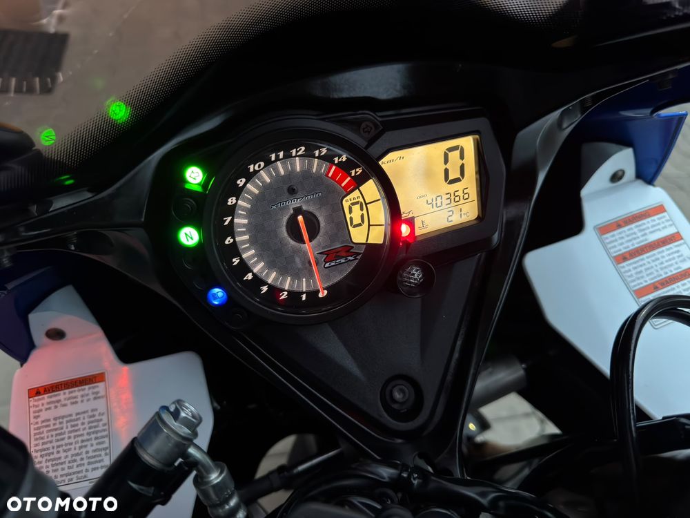 Suzuki GSX-R - 18