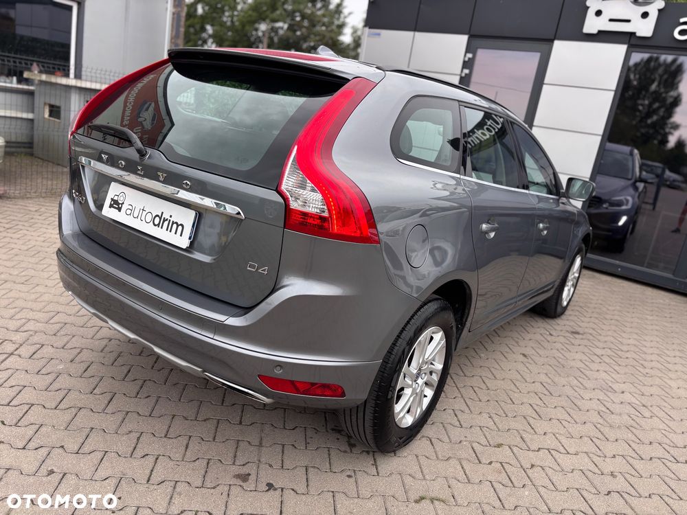 Volvo XC 60 D4 Geartronic Momentum - 13