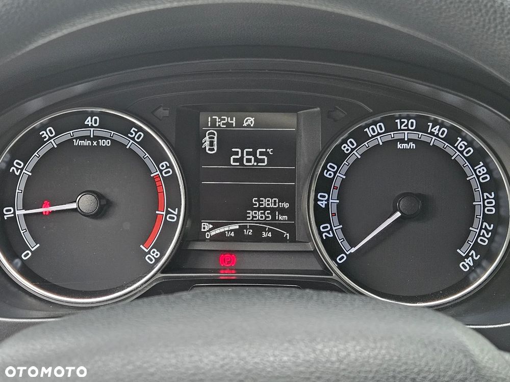 Skoda RAPID 1.0 TSI Active - 15