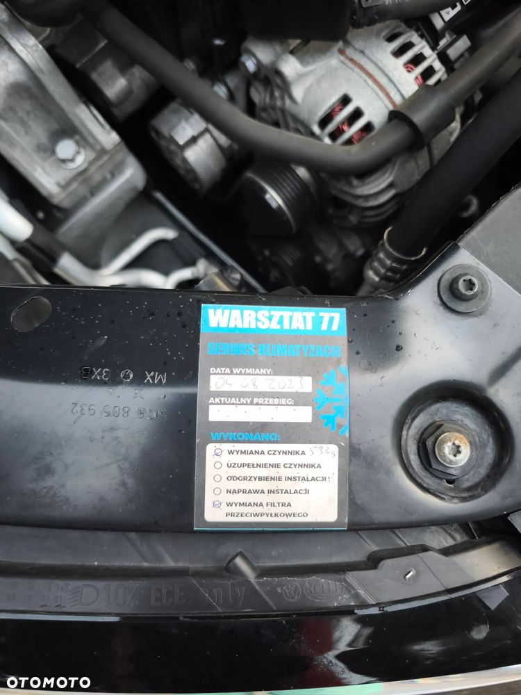 Volkswagen Jetta 2.0 Base - 17