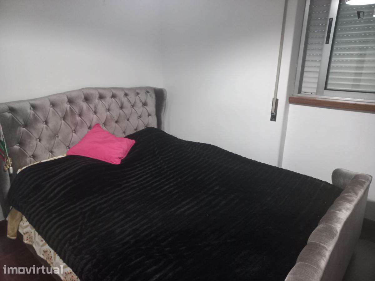 Apartamento com 2 quartos - localizado em Montes Claros Coimbra - Grande imagem: 2/10