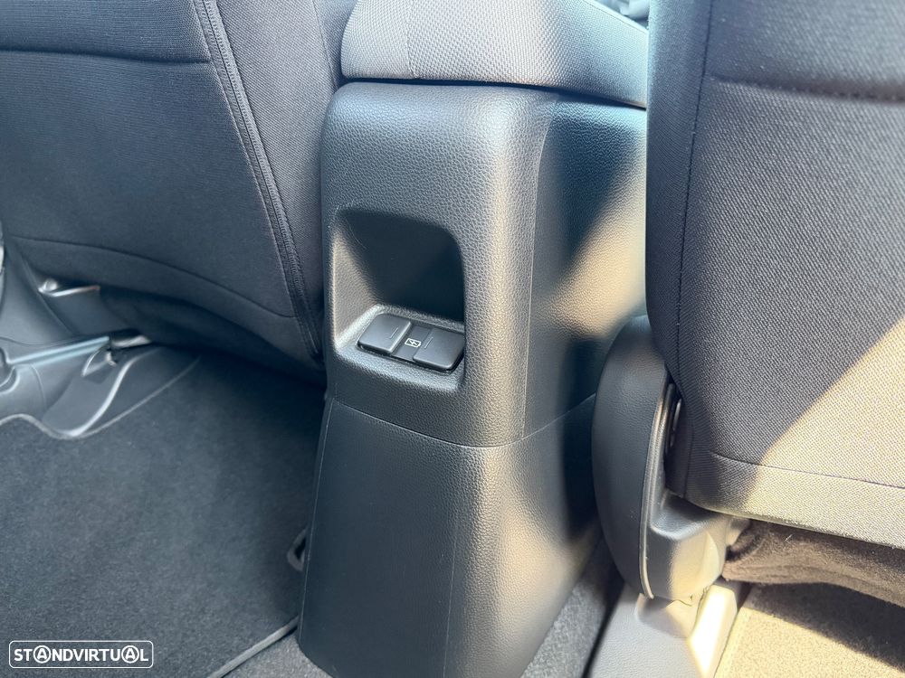 Honda Jazz Crosstar Hybrid 1.5 i-MMD Executive - 47