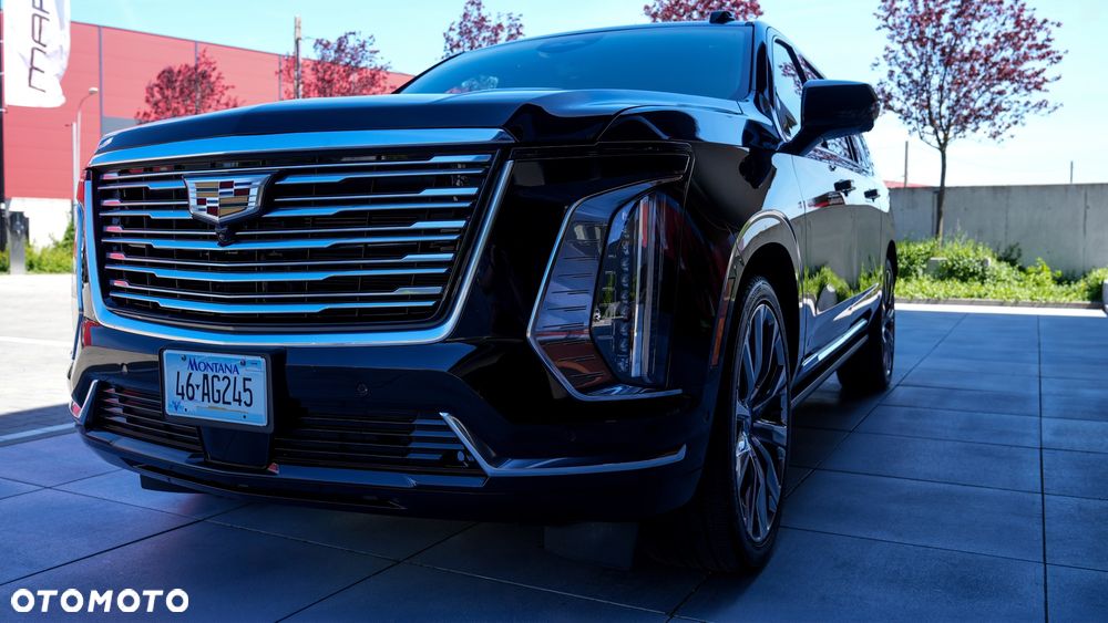 Cadillac Escalade - 9
