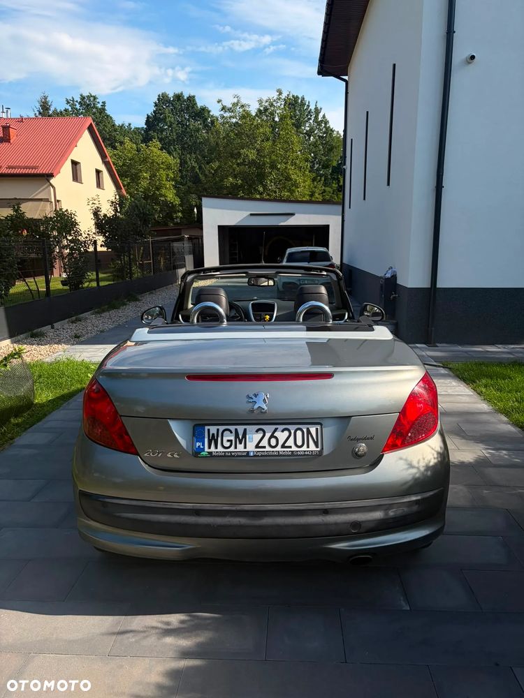 Peugeot 207 CC 1.6 HDi Premium - 3