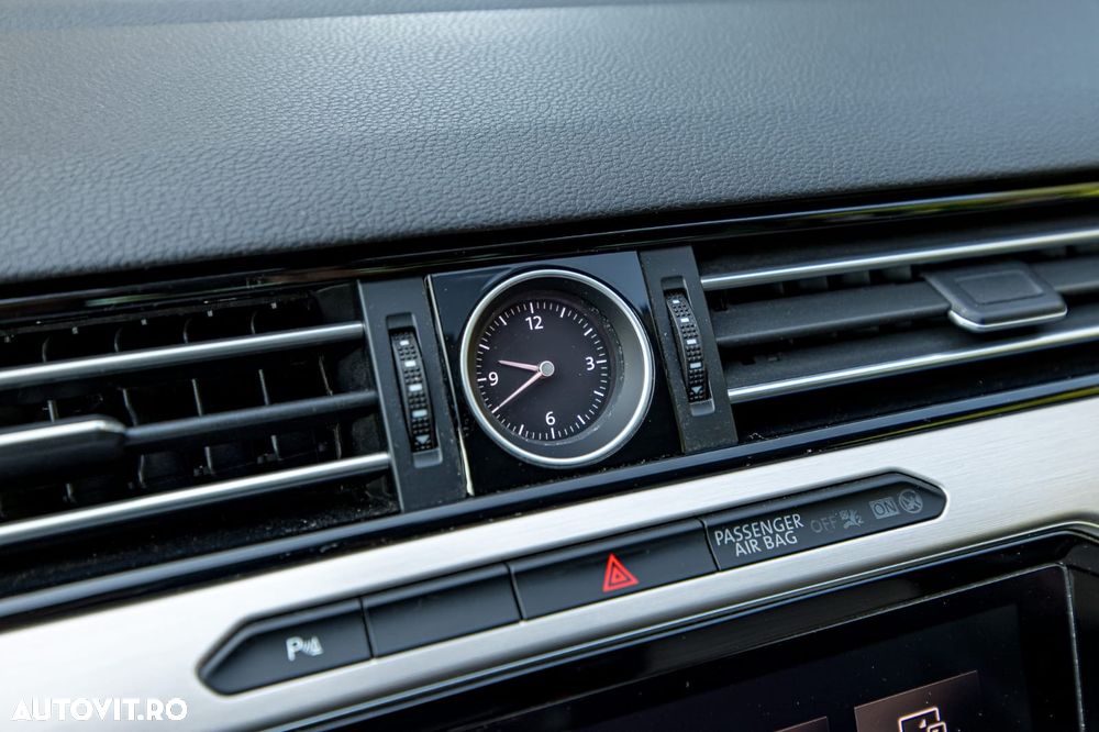 Volkswagen Passat - 23