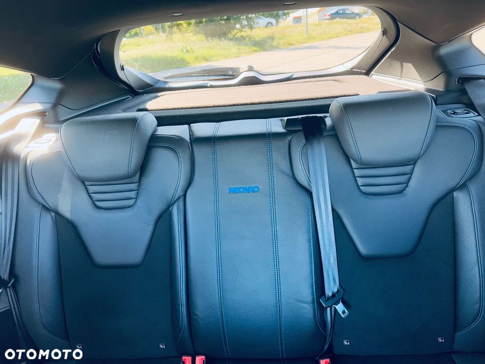 Ford Focus 2.3 EcoBoost RS - 28