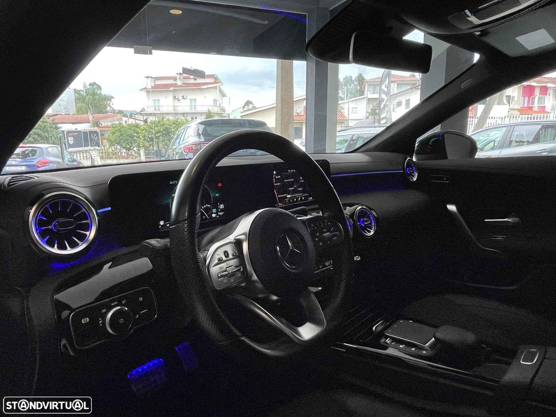 Mercedes-Benz CLA 250 - 17