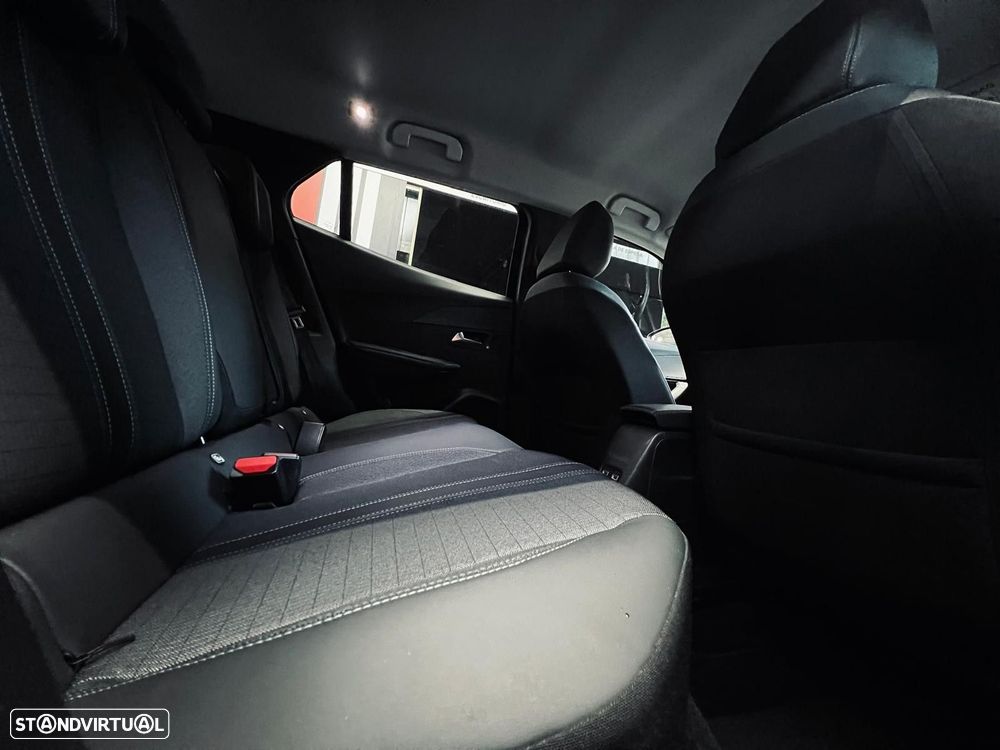 Peugeot 2008 1.5 BlueHDi Allure - 40
