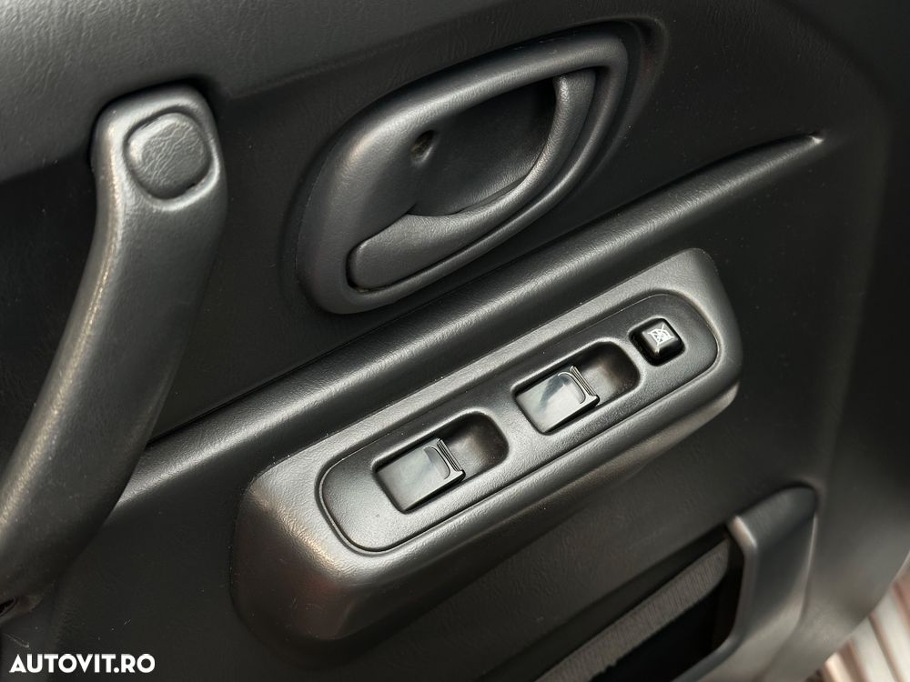 Suzuki Jimny - 18