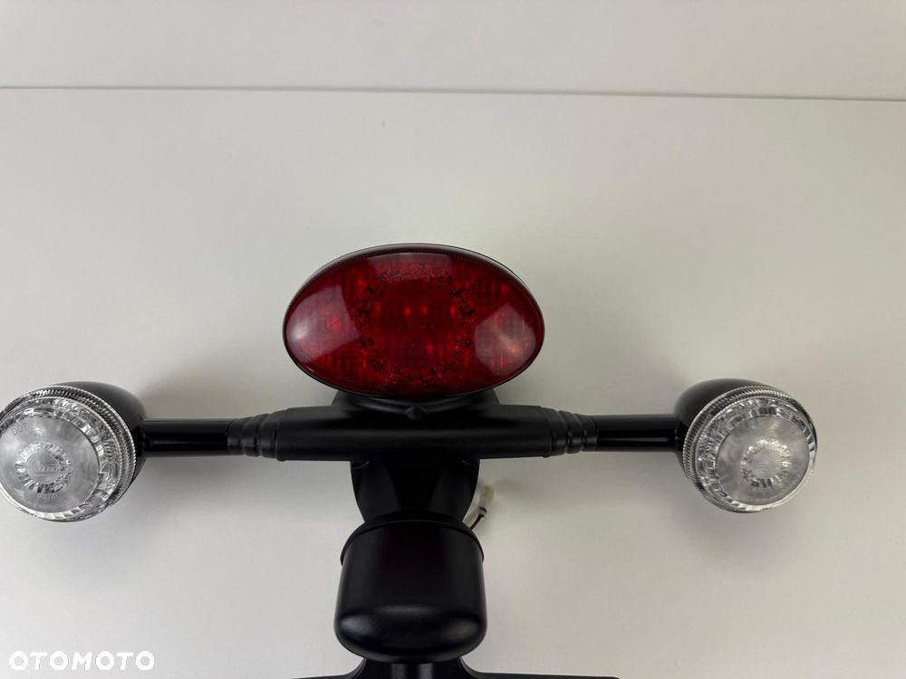 Mocowanie tablicy rejestracyjnej Triumph Bonneville T120 1200 Bobber - 6