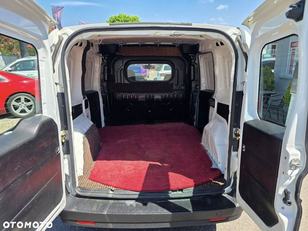 Opel Combo - 17