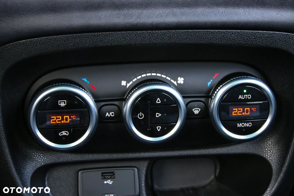 Fiat 500L 1.6 Multijet Pop Star S&S - 24