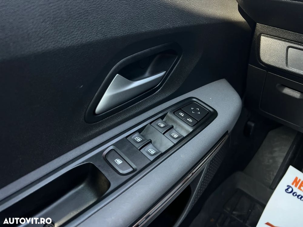 Dacia Sandero Stepway TCe 90 CVT Expression - 17