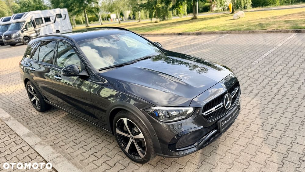 Mercedes-Benz Klasa C 220 d mHEV 4-Matic All-Terrain Avantgarde - 38