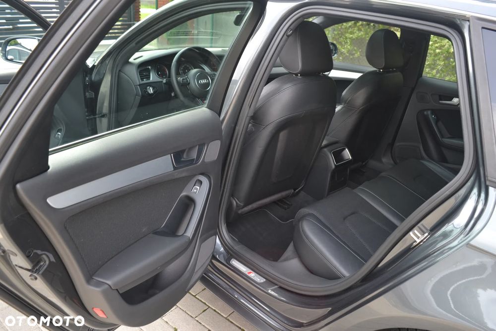Audi A4 Avant - 12