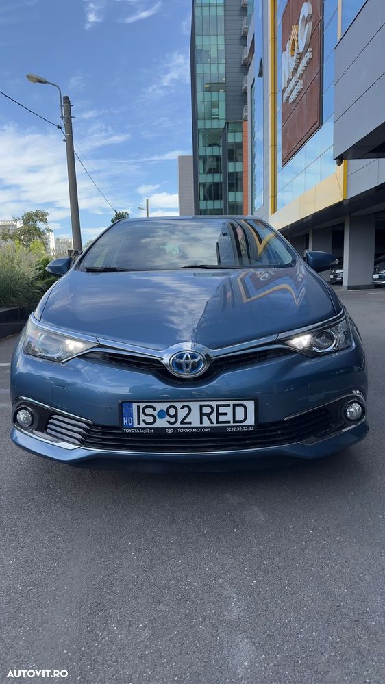 Toyota Auris - 2