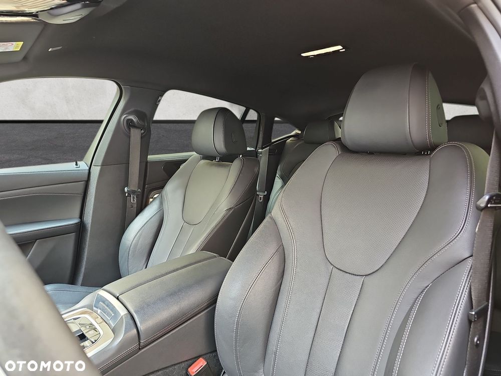BMW X6 - 13