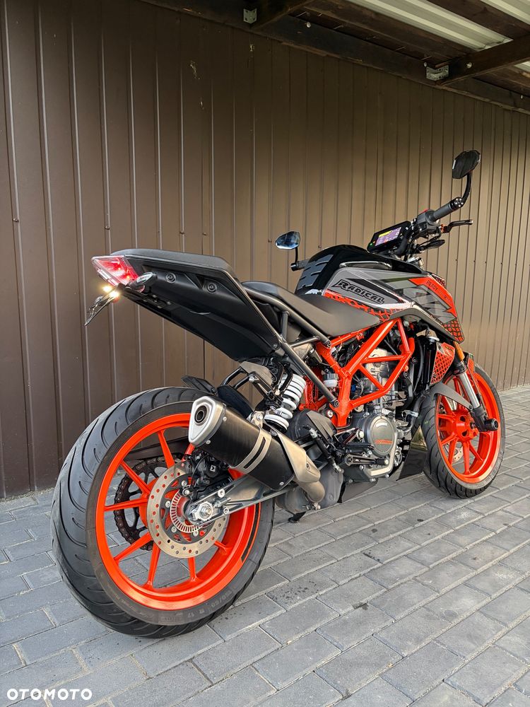 KTM Duke 125 - 18