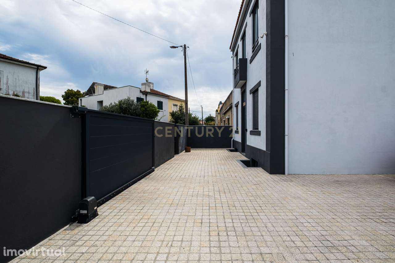 Prédio de Alojamento Local – Porto - Grande imagem: 3/60