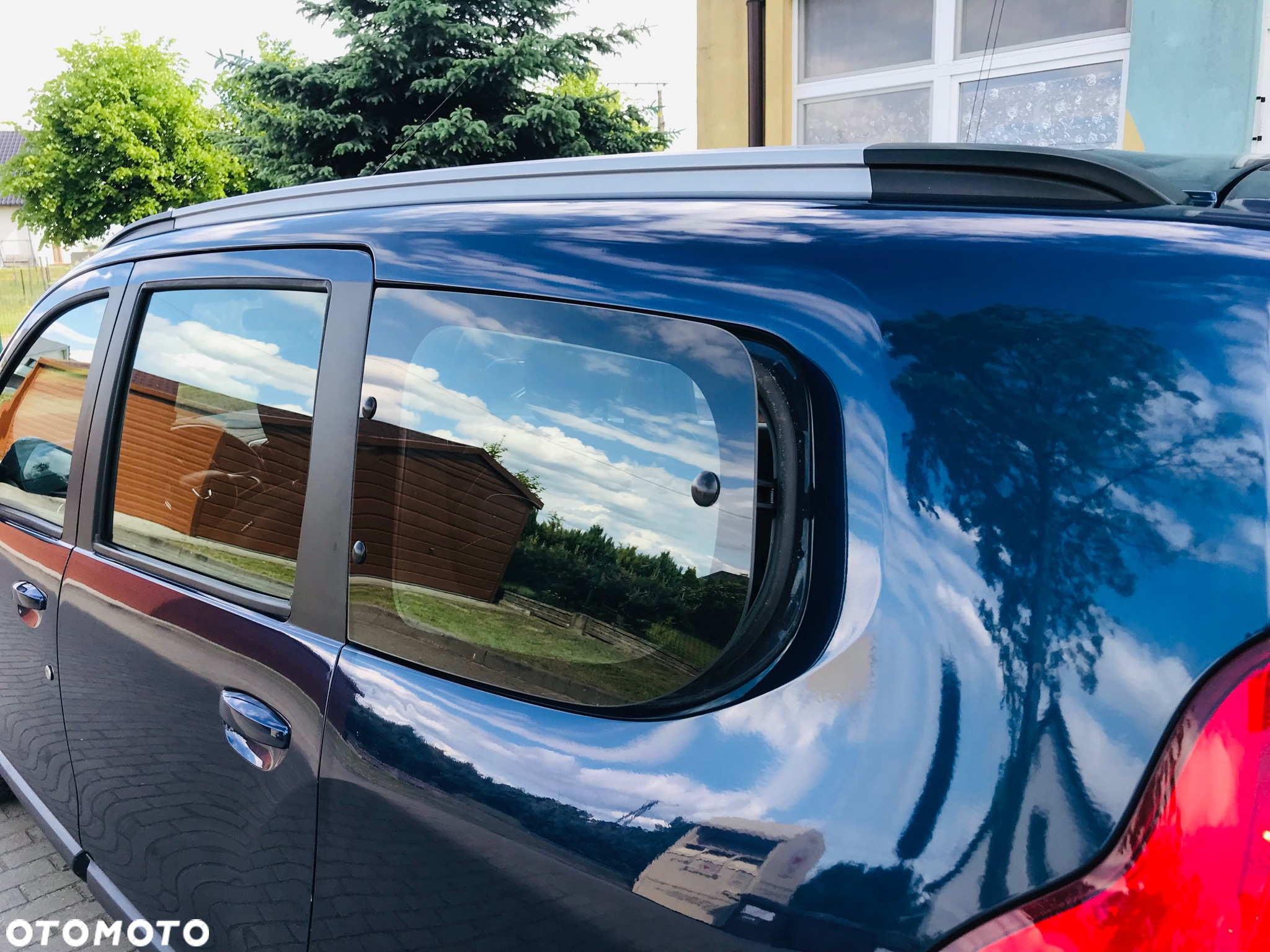 Dacia Lodgy 1.2 TCe Laureate - 8