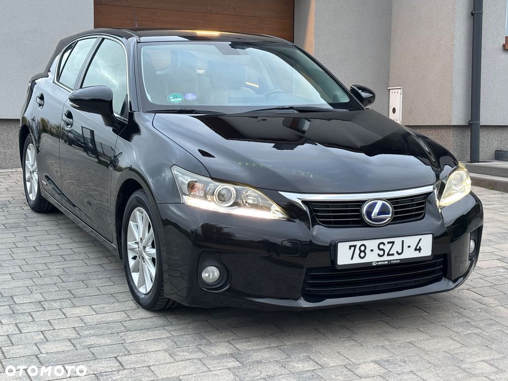 Lexus CT - 2