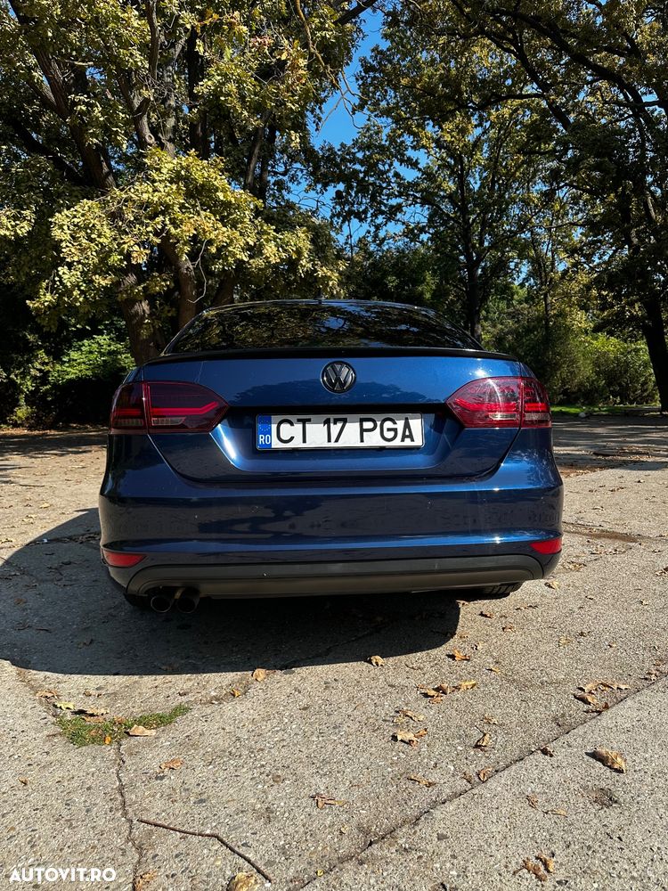Volkswagen Jetta 1.4 TSI DSG Match - 2