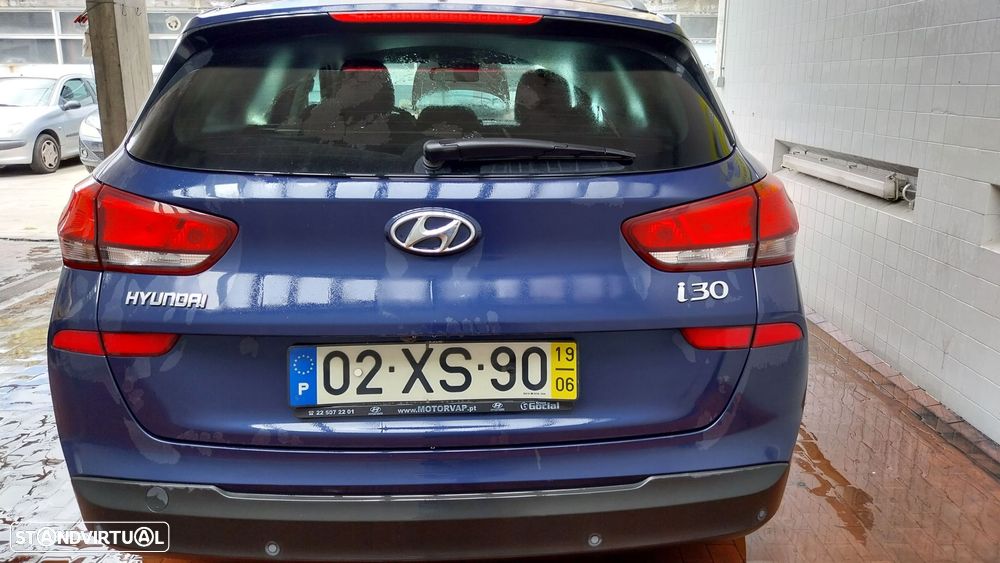 Hyundai i30 SW 1.6 CRDi Style+Navi - 17