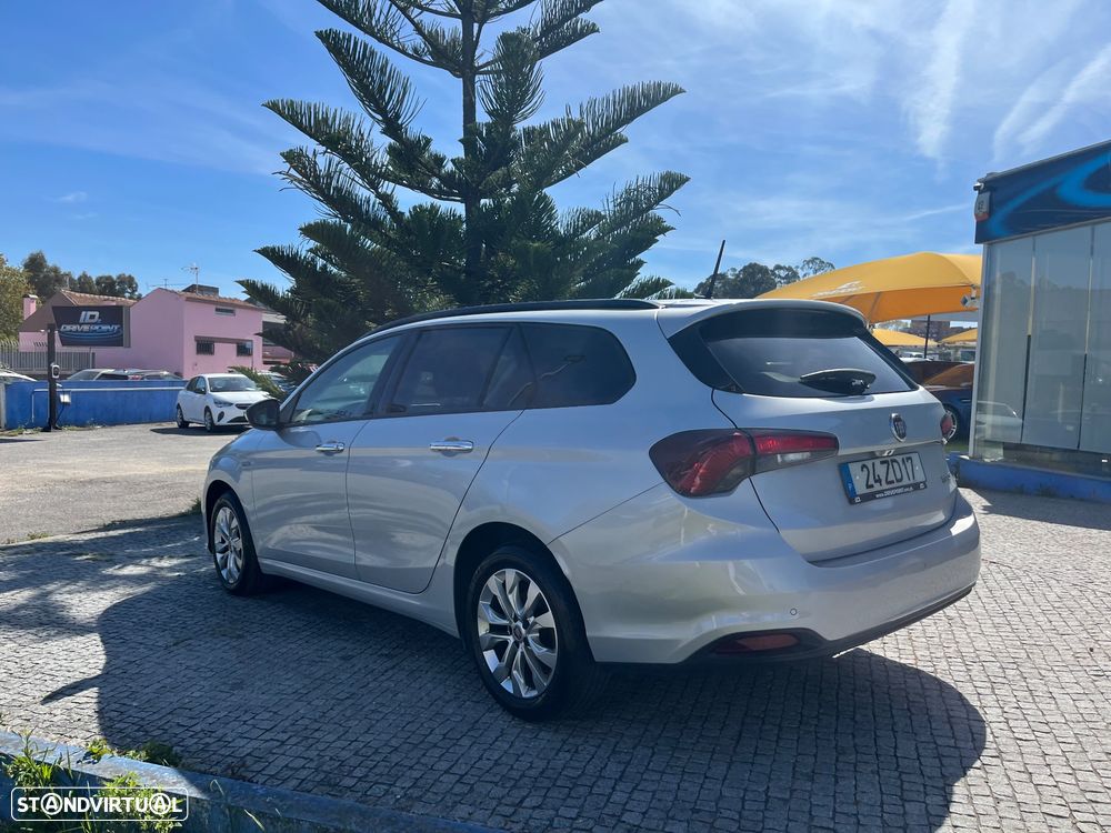 Fiat Tipo Station Wagon 1.3 M-Jet Lounge - 14